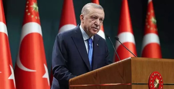 Cumhurbaşkanı Erdoğan Turgut Özal’ı andı